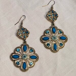 Gorgeous Swarovski crystal and turquoise dangle earrings